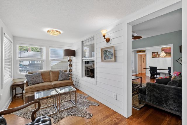 428 HILLCREST COURT, Mount Dora, FL 32757