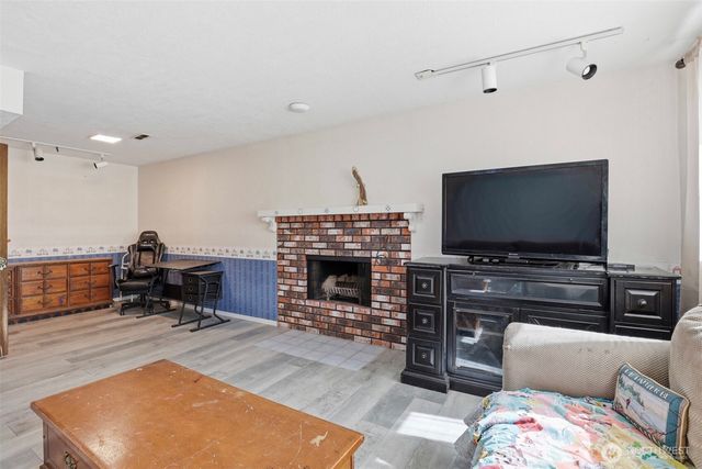 318 W Spruce Court, Spokane, WA 99218