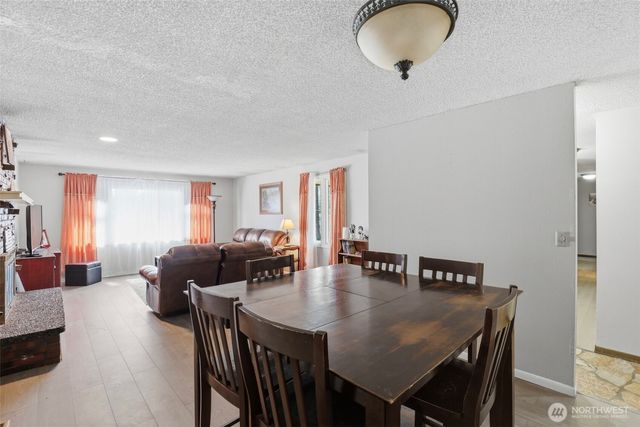 318 W Spruce Court, Spokane, WA 99218