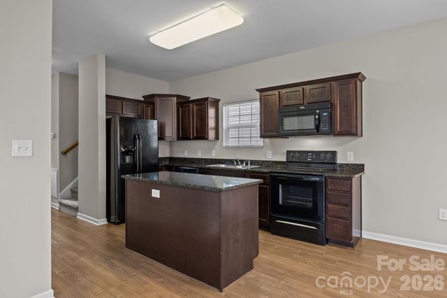 115 Lookout Point Place, Mooresville, NC 28115