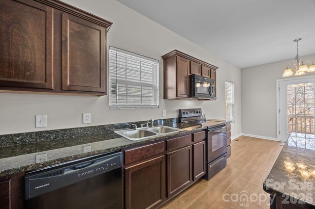 115 Lookout Point Place, Mooresville, NC 28115