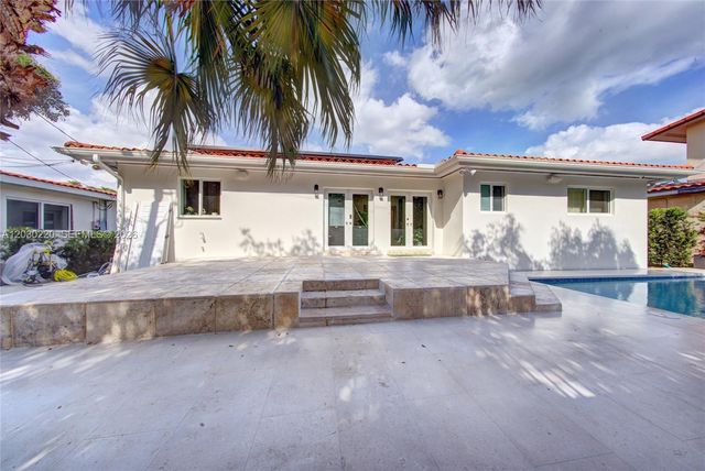 3508 Crystal View Ct 0, Miami, FL 33133