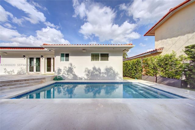 3508 Crystal View Ct 0, Miami, FL 33133