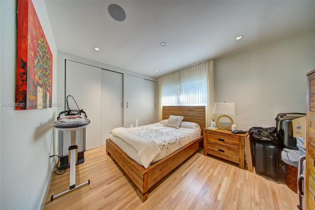 3508 Crystal View Ct 0, Miami, FL 33133