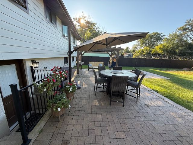 1316 W 59th Street, La Grange Highlands, IL 60525