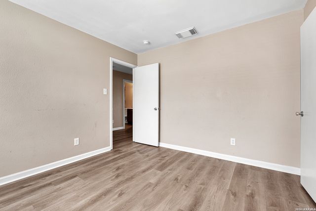 9214 Adams Hill, San Antonio, TX 78245