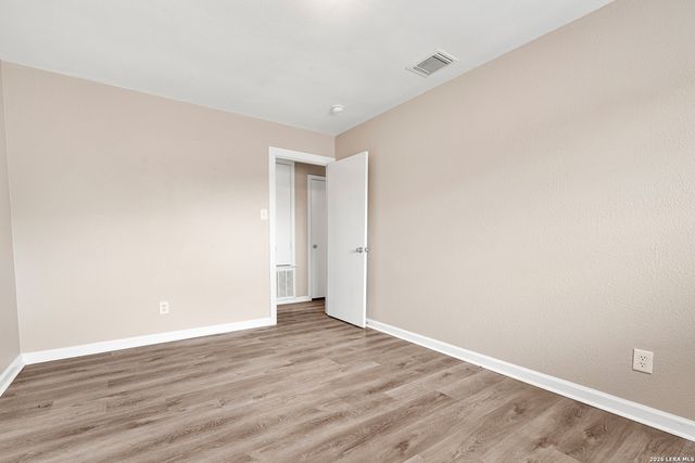 9214 Adams Hill, San Antonio, TX 78245