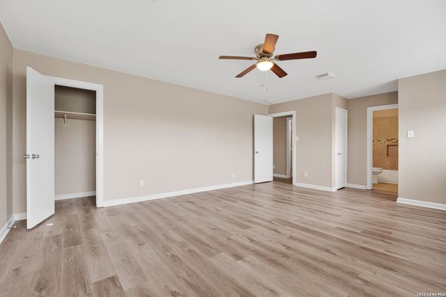 9214 Adams Hill, San Antonio, TX 78245