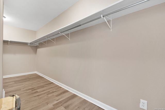 9214 Adams Hill, San Antonio, TX 78245