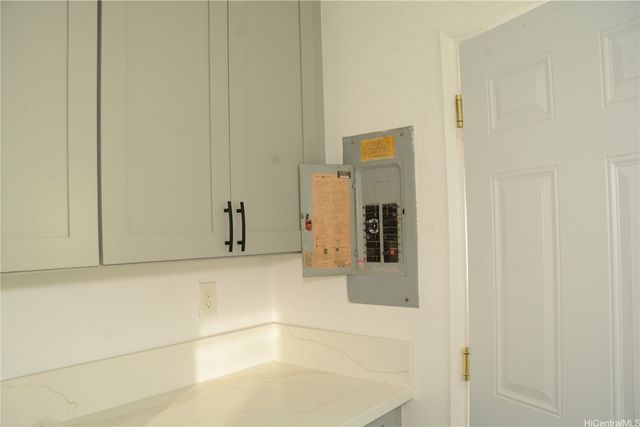 94-667 Maaniani Place, Waipahu, HI 96797