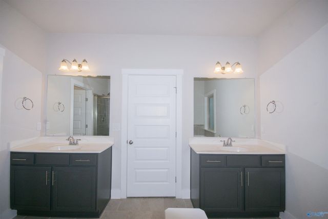 28 Silky Oak Circle, Huntsville, AL 35824