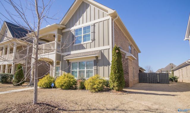 28 Silky Oak Circle, Huntsville, AL 35824
