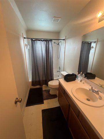 4710 Salina Street, Houston, TX 77026