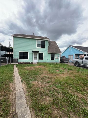 4710 Salina Street, Houston, TX 77026