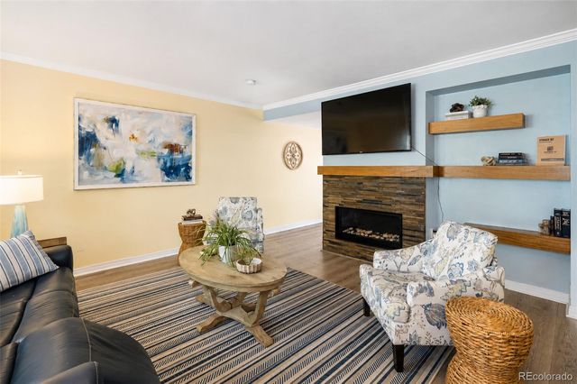 6937 E Briarwood Drive, Centennial, CO 80112