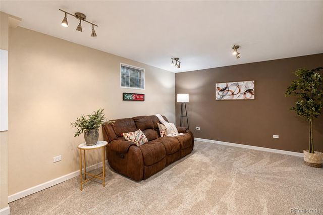 6937 E Briarwood Drive, Centennial, CO 80112