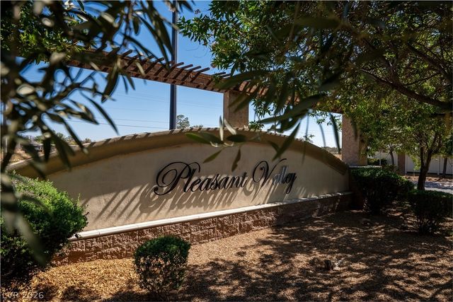 2598 Blossom Avenue, Pahrump, NV 89048
