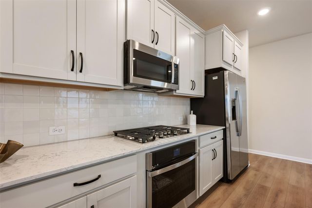 283 Ranier WAY, Dripping Springs, TX 78620