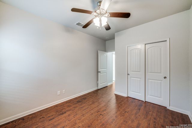 201 greenway, Seguin, TX 78155