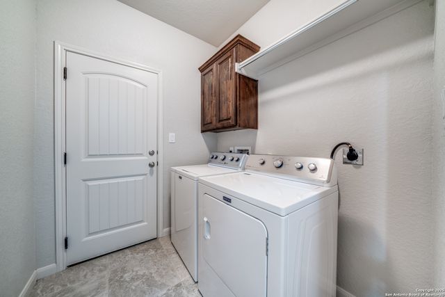 201 greenway, Seguin, TX 78155