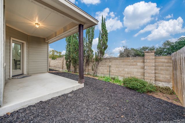 201 greenway, Seguin, TX 78155