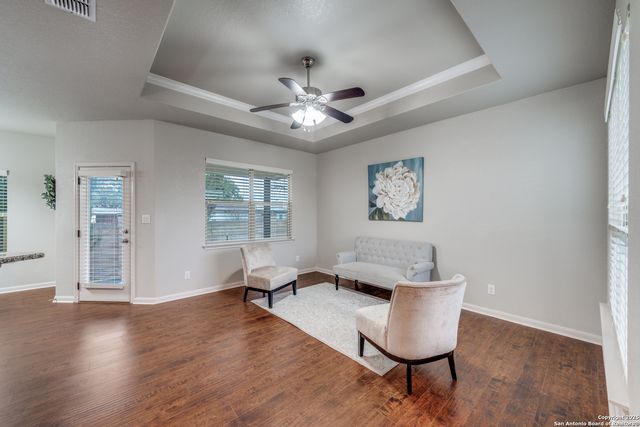 201 greenway, Seguin, TX 78155