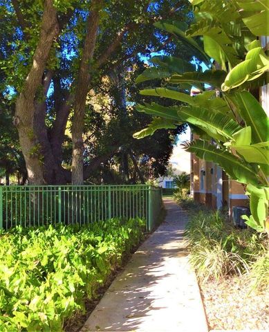 103 Yacht Club Way 104, Hypoluxo, FL 33462