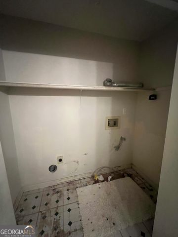 3837 Etna Drive, Snellville, GA 30039