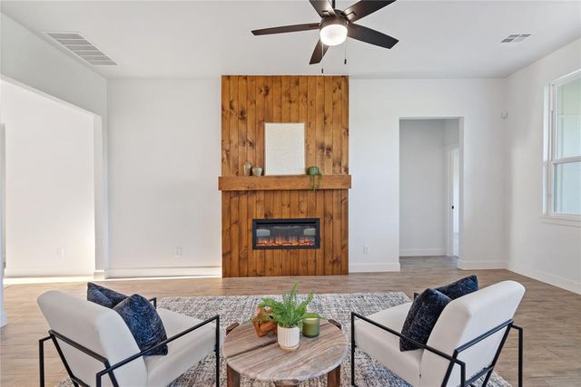 5008 Misty Wood Lane, Mustang, OK 73064