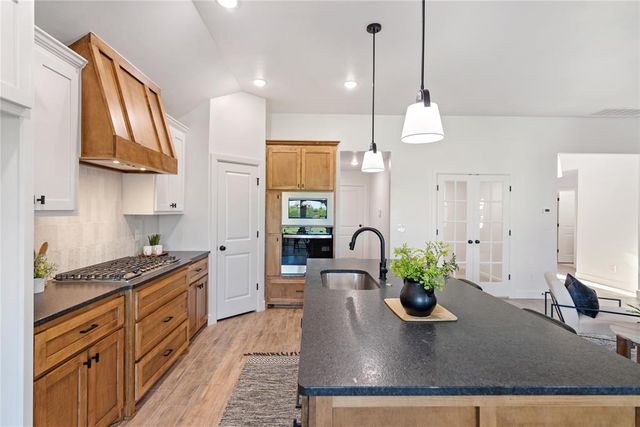 5008 Misty Wood Lane, Mustang, OK 73064