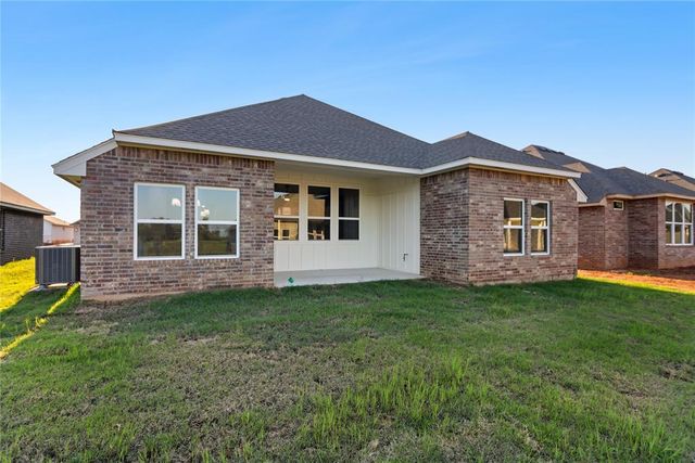5008 Misty Wood Lane, Mustang, OK 73064