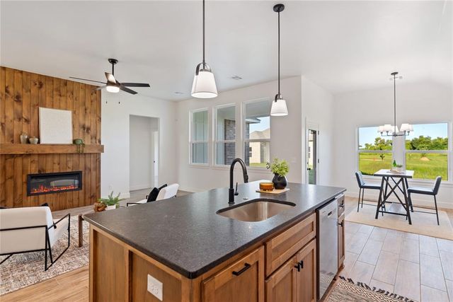 5008 Misty Wood Lane, Mustang, OK 73064