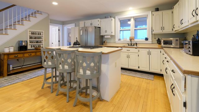 12 Plumley Avenue, Ludlow, VT 05149