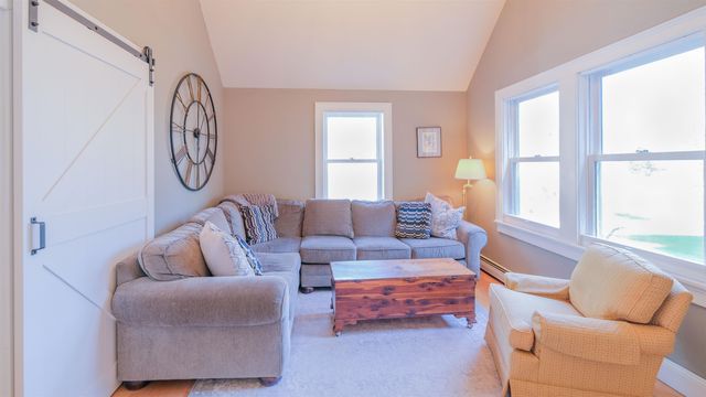 12 Plumley Avenue, Ludlow, VT 05149