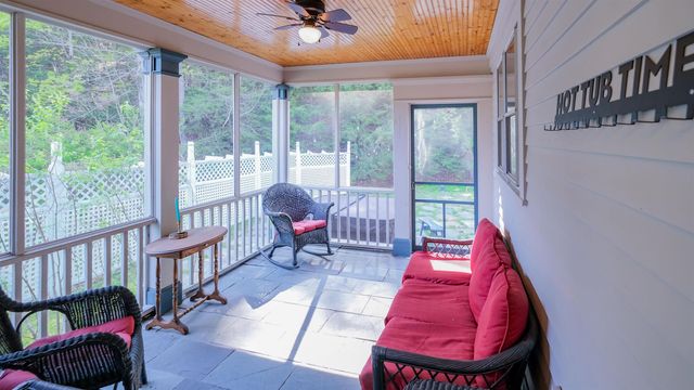 12 Plumley Avenue, Ludlow, VT 05149