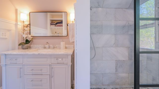 12 Plumley Avenue, Ludlow, VT 05149