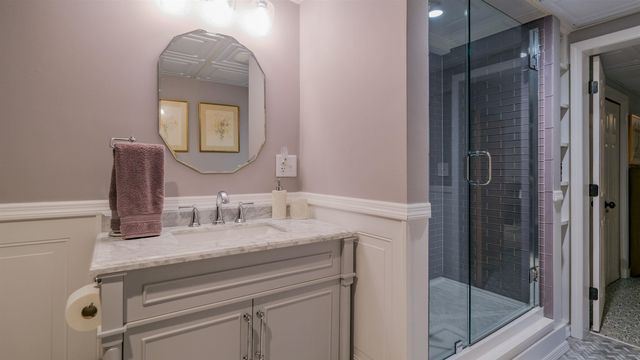 12 Plumley Avenue, Ludlow, VT 05149