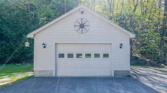 12 Plumley Avenue, Ludlow, VT 05149