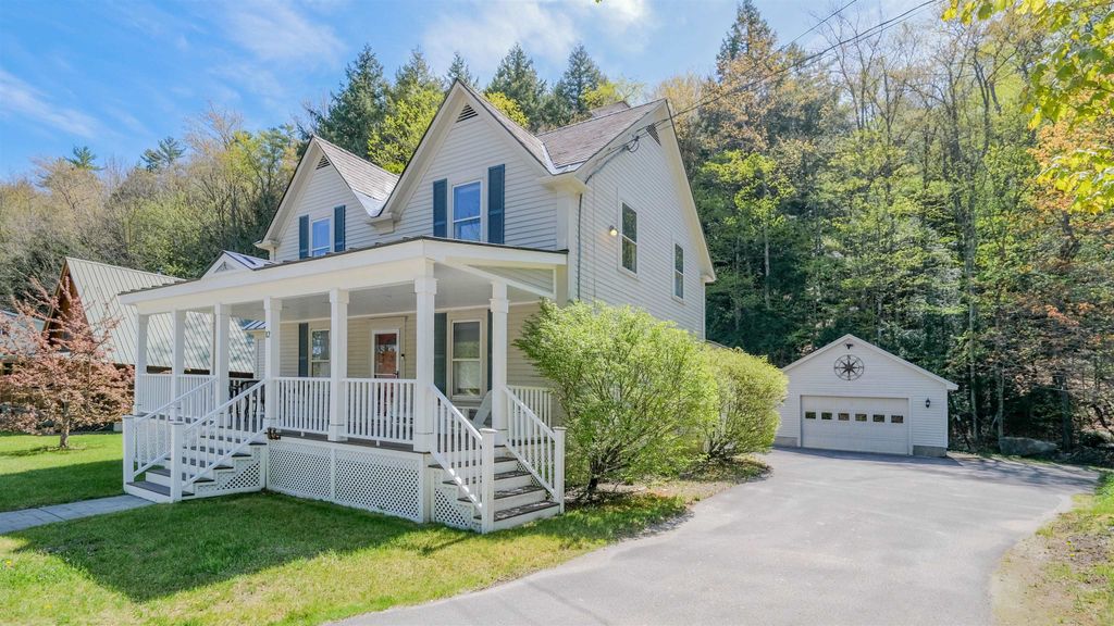 12 Plumley Avenue, Ludlow, VT 05149