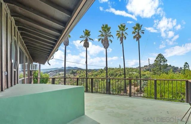 30311 Circle R Lane, Valley Center, CA 92082