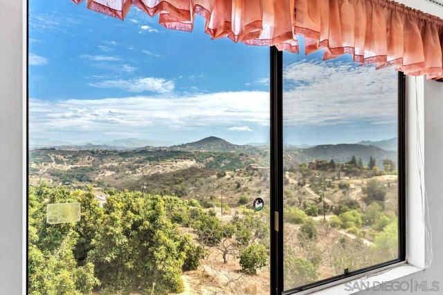 30311 Circle R Lane, Valley Center, CA 92082