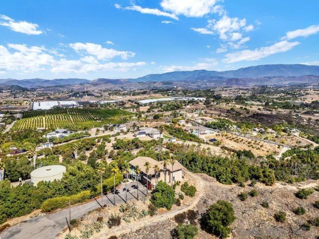 30311 Circle R Lane, Valley Center, CA 92082