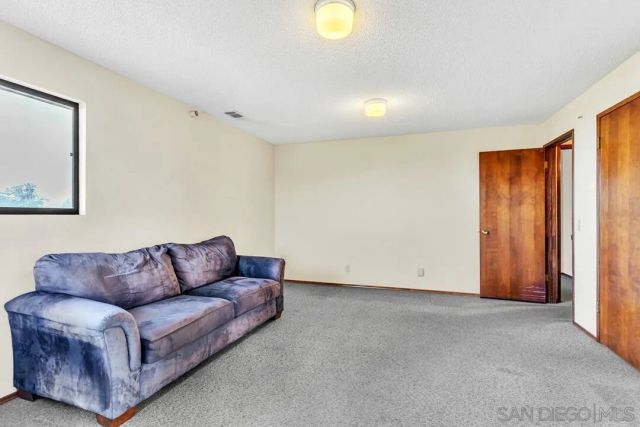 30311 Circle R Lane, Valley Center, CA 92082