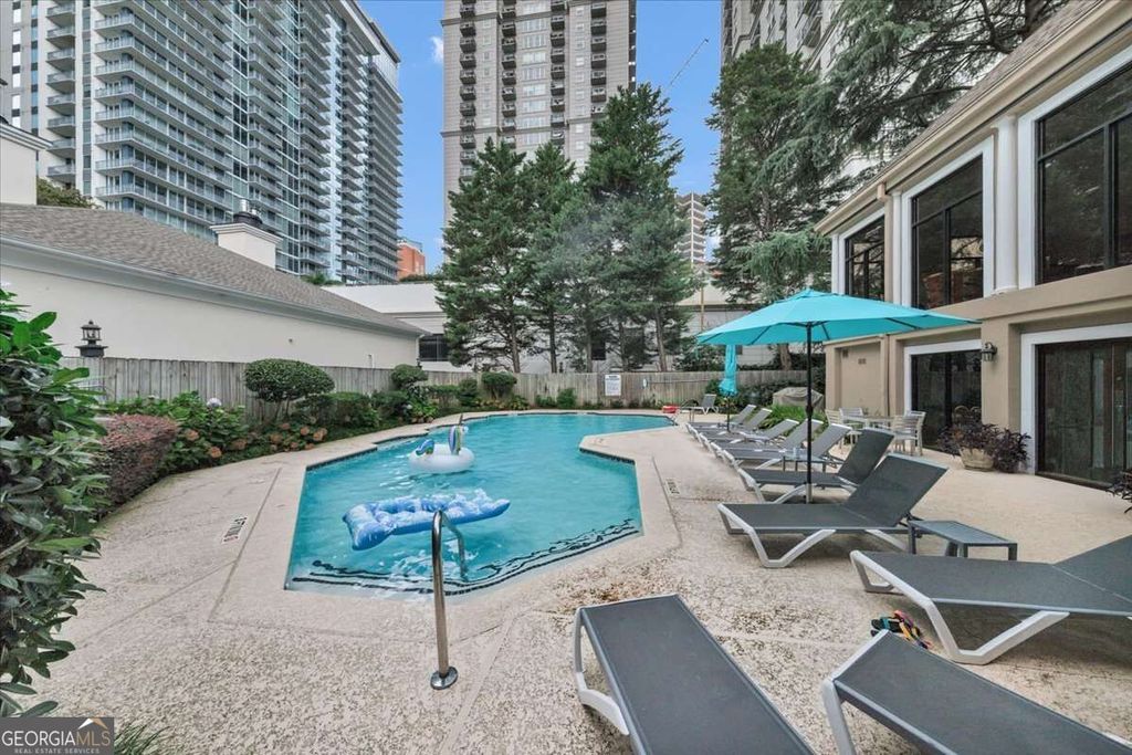 244 13th Street NE 103, Atlanta, GA 30309 — photo 2