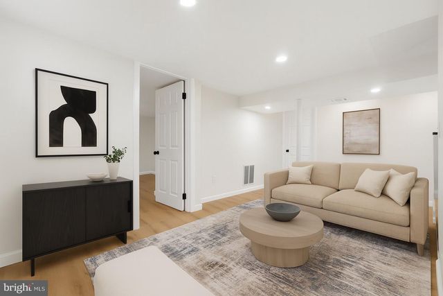 403 JOSEPH ST, Rockville, MD 20850