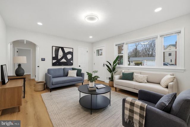 403 JOSEPH ST, Rockville, MD 20850