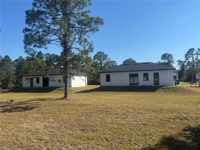 748 Chattman ST E, Lehigh Acres, FL 33974