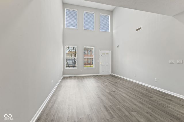 9731 Green Knoll Drive, Noblesville, IN 46060