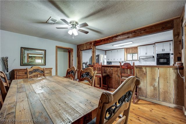 11117 N Highway 59, Cedarville, AR 72932