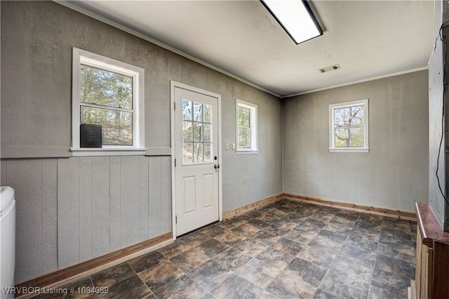 11117 N Highway 59, Cedarville, AR 72932